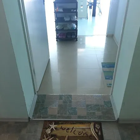 Arti's Place דירה *